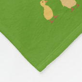 ファームアニマルズ&レッドトラクター納屋周囲の庭名前をカスタムする フリースブランケット (角)