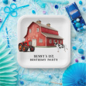 ファームアニマルレッドバーントラクター1st.誕生日パーティー ペーパープレート (パーティー)