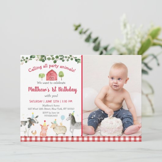 ファームアニマル納屋周囲の庭グリーンリー誕生日 招待状 (スタンド正面)