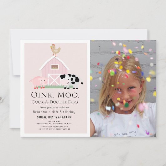 ファームアニマル納屋周囲の庭ピンクガールフォト誕生日 招待状 (正面)