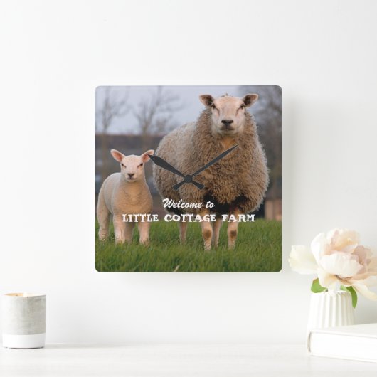 ファームウェルカムシープファミリーカスタム スクエア壁時計 (ホーム)