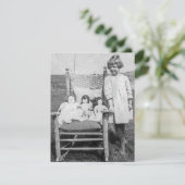 ファームガールと彼女の人形の友人のヴィンテージ (スタンド正面)