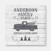 ファームハウスクリスマスツリーファミリーファームパーソナライズされた マグネット (正面)