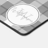 ファームハウススタイルグレイ&ホワイトプレイドモノグラム デスクマット (コーナー)