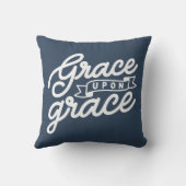 ファームハウスネイビーブルーグレイスクリスチャン装飾用クッション クッション (裏面)