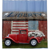 ファームハウスレッドトラックバーンドシャワーカーテン シャワーカーテン (正面)