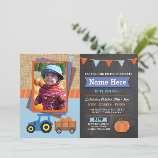 ファームバースデーパーティーパンプキントラクターフォト招待状 招待状 (スタンド正面)