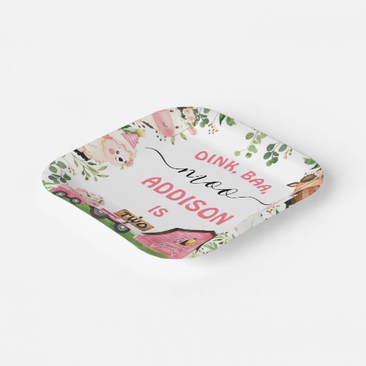 ファームピンクバーントラクターバースデーパーティー ペーパープレート (傾斜あり)