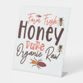 ファームフレッシュハニーオーガニックピュア生 – Bee 台座サイン (正面)