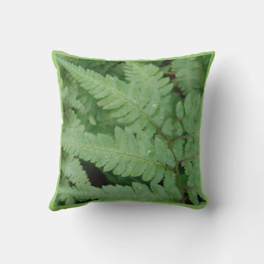 ファーン葉、ほぼ緑の無地の枕 クッション (裏面)