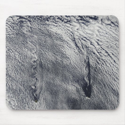 フアン・フェルナンデス諸島上空の雲 マウスパッド (正面)