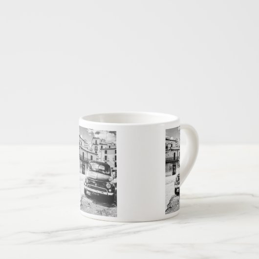 フィアット500のイタリアのクラシックな車のギフトのcinquecento エスプレッソカップ (正面右)