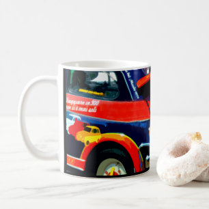 フィアット500クラシック車のマグ コーヒーマグカップ
