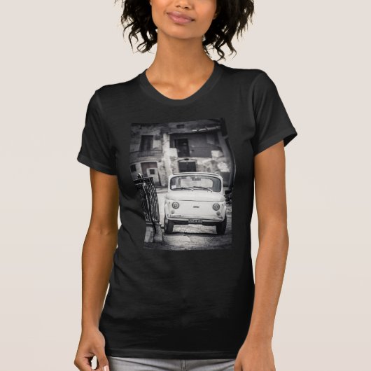 フィアット500、イタリアのCinquecento Tシャツ (正面)