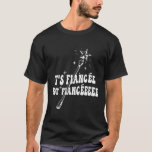 フィアンおもしろいセ婚約ブライダルパーティウィザードワンド Tシャツ<br><div class="desc">フィアンおもしろいセ婚約ブライダルパーティウィザードワンドブライド</div>