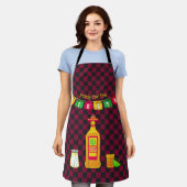 フィエスタの準備：シンコデマヨお祝い エプロン (着用した状態)