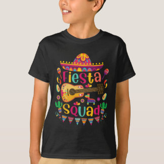 フィエスタスクワッドシンコデマヨメキシコギターナチョ Tシャツ