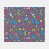 フィジカルセラピーカラフル文字 フリースブランケット (正面(横))