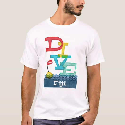 フィジーのダイブ – スカラフルクバ Tシャツ (正面)
