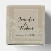 フィジー:熱帯性のヤシ結婚の木 フェイバーボックス (上部)