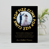 フィズモダンンポップ・アートのクリンクタイポグラフィハッピーニューイヤー 箔シーズンカード (立ち正面)