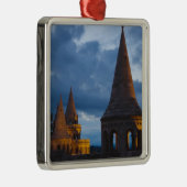 フィッシャーマンズバスティオンキャッスルヒルの夜景 メタルオーナメント (右)