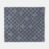 フィッシュスケールブルー&金ゴールド フリースブランケット (正面(横))