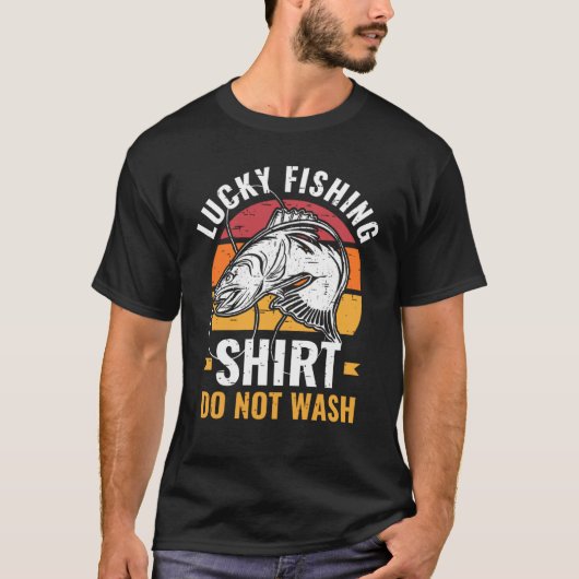 フィッシュハンターとフィッシャーマンの幸運魚釣り2 Tシャツ (正面)