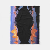 フィッツ・ロイ・グループ氷河湖に反映 フリースブランケット (正面)