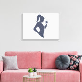 フィットネスの女の子はダンベルを持ち上げる キャンバスプリント (インサイチュ (リビング))