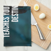 フィットネスの旅 – 女性のトレーニング やる気を起こさせる キッチンタオル (四つ折り)