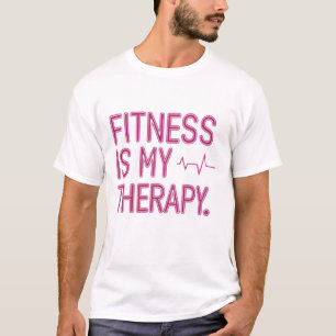 フィットネスは私のセラピー Tシャツ