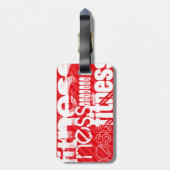 フィットネス;緋色の赤ストライプ色 ラゲッジタグ (裏面縦)