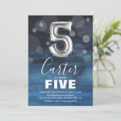 フィフス誕生日シルバーバルーン|青のパーティー 招待状 (スタンド正面)