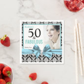 フィフティアンドファブラス白黒ダマスク誕生日 スタンダードカクテルナプキン (インサイチュ)