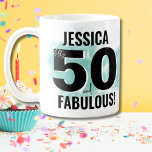 フィフモダンィスファブラス50誕生日 コーヒーマグカップ<br><div class="desc">可愛い台本と大胆さモダンが融合したシンプルこのデザイン「50と素晴らしい」!クラシックブルー(または光ターコイズ)の水色の背景からの色のスプラッシュとティール（緑がかった色）ブラックと白の着色を特徴とする。名カスタマイズ前にも、必要に応じて、'and'と'fabulous'を変更することもしももし、50歳の誕生日を好む別の言葉祝がある。このもしプリントを別の色の背景で見たい場合は、メッセージを送信して私に何ができるかを見る！パーソナライズされたティール（緑がかった色）ブルー白黒水の色50モダンと素晴らしい50誕生日コーヒーマグ</div>