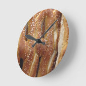 フィラデルヒィアの柔らかいプレッツェル ラウンド壁時計 (傾斜)