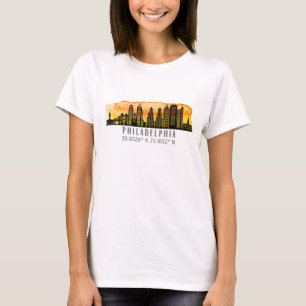 フィラデルフィアのスカイラインマップ座標 Tシャツ