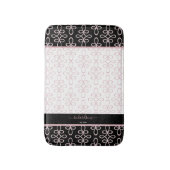 フィリグリー模様モノグラムエレガントブラックピンクホワイト バスマット (正面縦)