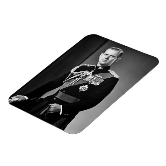 フィリップ王子の記憶1921年~2021年 マグネット (左側)