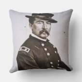 フィリップH. Sheridan (1831-88年)大将(b/wの写真) クッション (裏面)