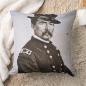 フィリップH. Sheridan (1831-88年)大将(b/wの写真) クッション (ブランケット)
