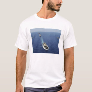フィリピン共和国の軍艦 Tシャツ