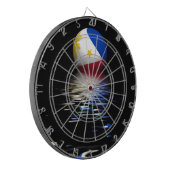 フィリピン国旗の上昇/設定。 ダーツボード (正面左)