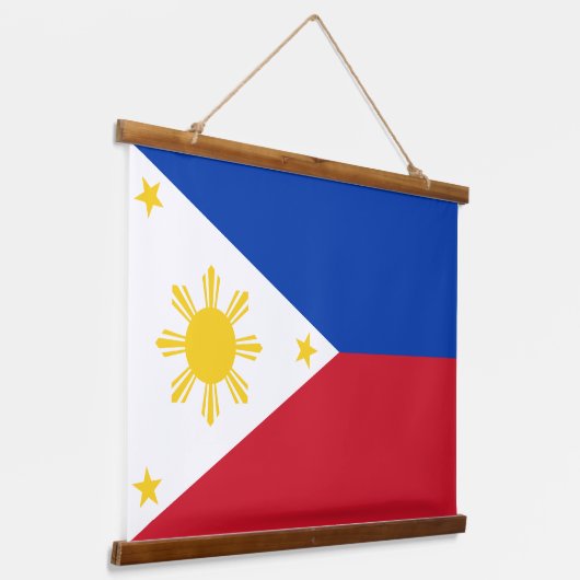 フィリピン国旗を掲げたウォールタペストリー 吊り下げ型タペストリー (傾斜あり)