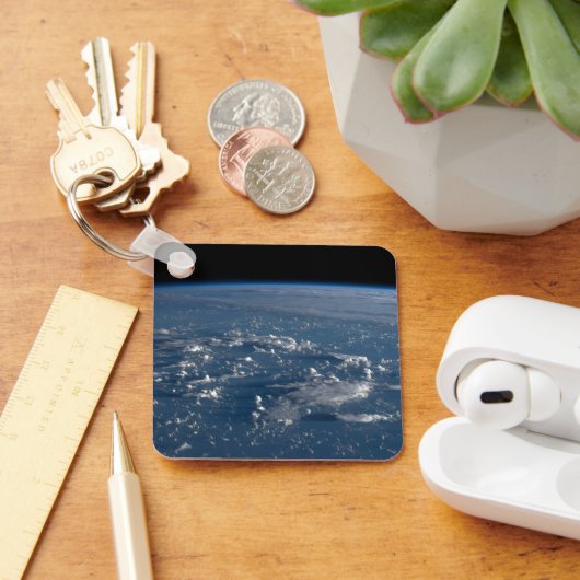 フィリピン海を横切る雲の影 キーホルダー (デスク)