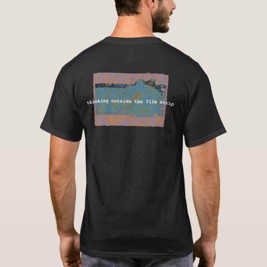 フィルムストリップの外で考える Tシャツ (裏面)