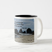 フィル。4:13わたしはキリストを通して、すべてのことをすることができる。 ツートーンマグカップ (正面右)