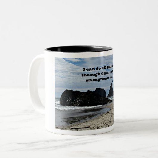 フィル。4:13わたしはキリストを通して、すべてのことをすることができる。 ツートーンマグカップ (正面左)