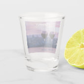 フィレンツェのスカイラインに赤ワインの2つのグラス ショットグラス (裏面)